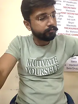Snapshot of yourindianfellow chatting on April 2026 12:53:02 PM yourindianfellow online show from April 2026 12:53:02 PM