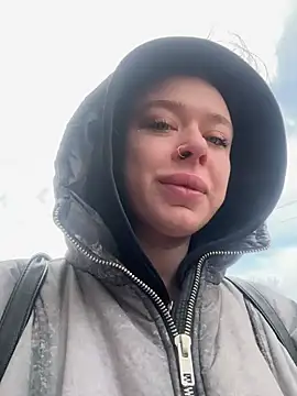 AlishaPrettyBlade online show from March 2026 04:53:02 AM