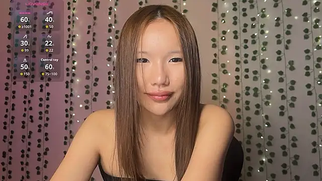 Asian Vi online show from December 2025 07:53:02 PM