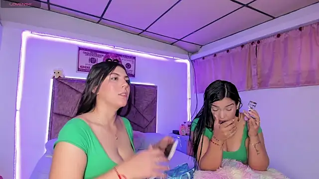 Cristal Smith20 online show from December 2025 10:05:01 PM