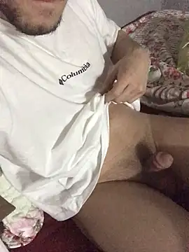 Snapshot of BaltacZ chatting on March 2025 09:01:01 PM BaltacZ online show from March 2025 09:01:01 PM