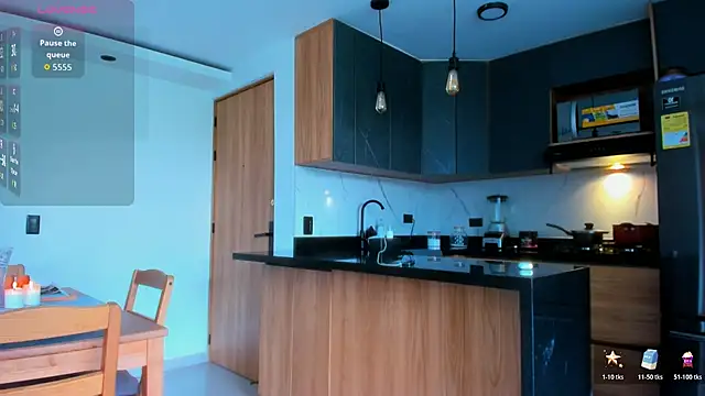 Snapshot of fitnolan chatting on January 2026 03:49:02 PM fitnolan online show from January 2026 03:49:02 PM