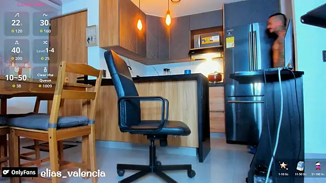 Snapshot of fitnolan chatting on February 2026 12:39:02 AM fitnolan online show from February 2026 12:39:02 AM