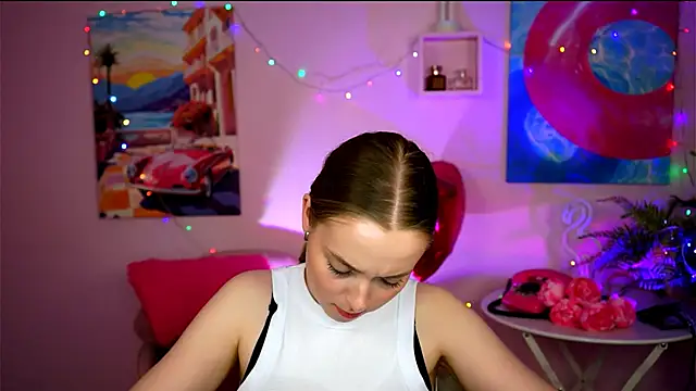 JenniferGraces online show from February 2025 02:25:02 PM