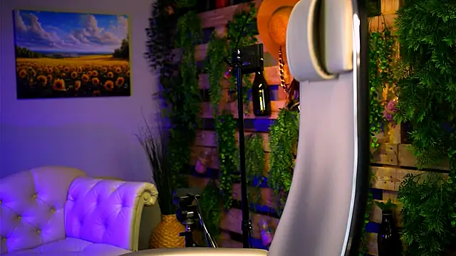 Snapshot of JenniferGraces chatting on February 2026 11:48:01 AM JenniferGraces online show from February 2026 11:48:01 AM