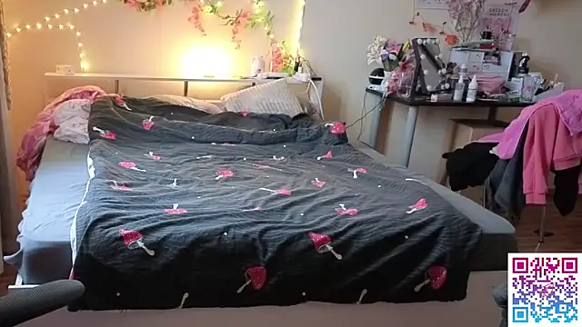 boozekirs  online show from March 2026 02:59:02 AM