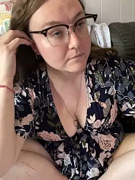 HTXBELLE online show from March 2025 03:24:02 PM