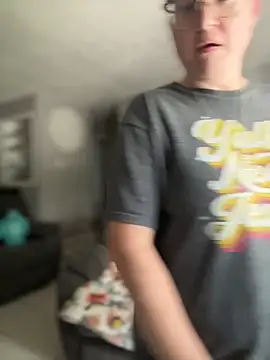 HTXBELLE online show from April 2026 08:42:02 PM