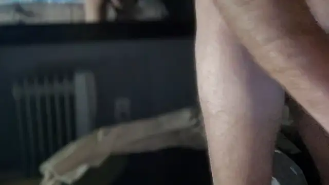 Snapshot of DominantDong chatting on October 2025 12:23:01 PM DominantDong online show from October 2025 12:23:01 PM