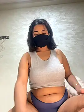 Louli ta online show from November 2025 09:48:02 PM