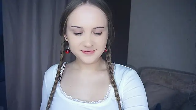 QuennaCoote online show from January 2026 07:32:01 AM