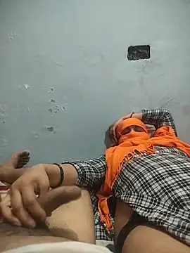 Snapshot of indian_couple4 chatting on March 2025 04:04:02 PM indian couple4 online show from March 2025 04:04:02 PM