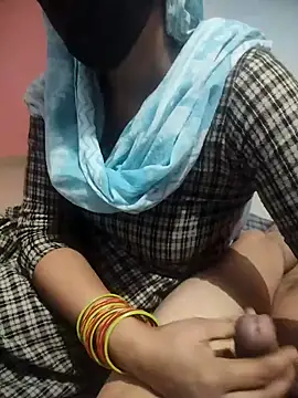 Snapshot of indian_couple4 chatting on November 2025 01:27:02 AM indian couple4 online show from November 2025 01:27:02 AM