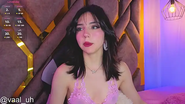 Snapshot of Valuh_Blake chatting on December 2025 12:47:02 PM Valuh Blake online show from December 2025 12:47:02 PM