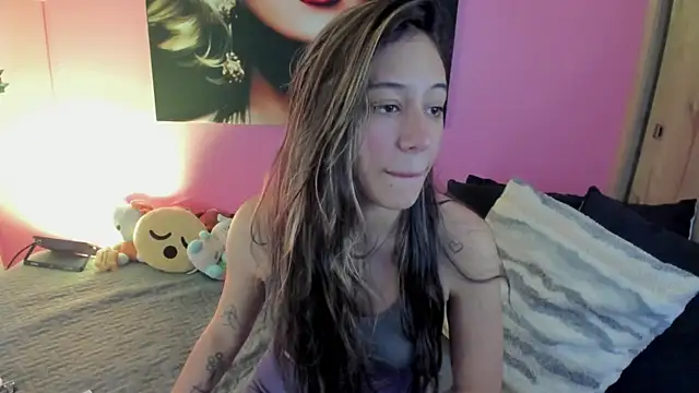 TANIA 06 online show from July 2026 01:17:01 PM