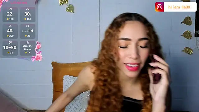 LiaHansson online show from November 2025 06:52:01 PM