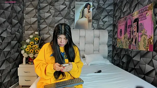 Snapshot of brihana_king chatting on October 2025 11:39:01 AM brihana king online show from October 2025 11:39:01 AM