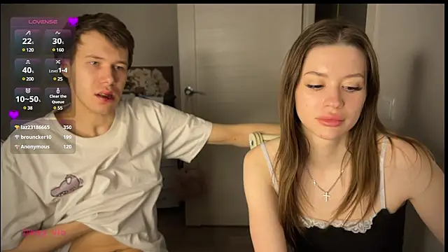 Snapshot of griwkaaa chatting on February 2025 11:13:02 PM griwkaaa online show from February 2025 11:13:02 PM