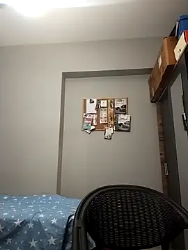 Snapshot of raskolnikovw chatting on September 2025 05:28:01 PM raskolnikovw online show from September 2025 05:28:01 PM