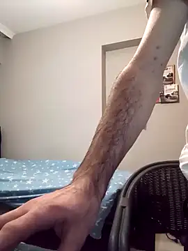 Snapshot of raskolnikovw chatting on December 2025 06:56:02 PM raskolnikovw online show from December 2025 06:56:02 PM