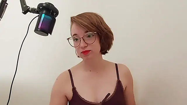 Elise Nyx online show from October 2025 01:19:01 PM