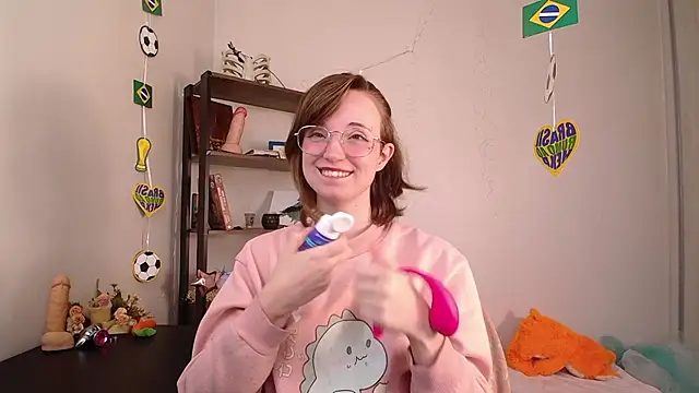 Elise Nyx online show from June 2026 11:55:01 AM