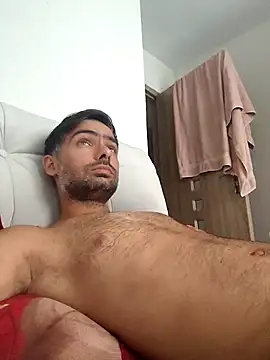 Snapshot of andreiiiii2025 chatting on September 2025 10:48:02 AM andreiiiii2025 online show from September 2025 10:48:02 AM