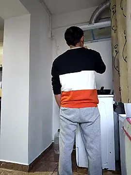 Snapshot of andreiiiii2025 chatting on January 2026 11:46:02 AM andreiiiii2025 online show from January 2026 11:46:02 AM