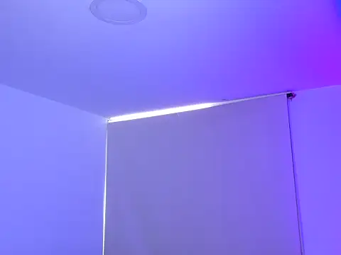 eross chipre  online show from November 2025 09:21:02 PM