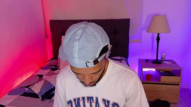 eross chipre  online show from March 2026 01:18:01 AM