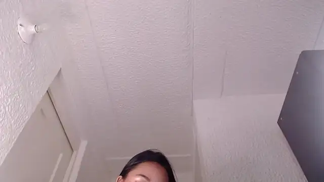 Snapshot of EngelCristaly chatting on March 2025 01:53:02 PM EngelCristaly online show from March 2025 01:53:02 PM