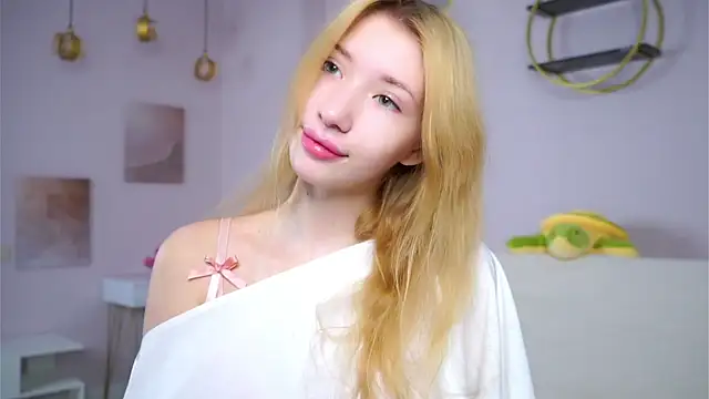 SunnivaCovil online show from February 2026 02:46:01 PM