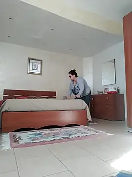 Dolcecurvy online show from November 2025 11:27:02 AM