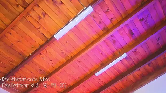 Leaa Cox online show from April 2026 04:29:01 AM