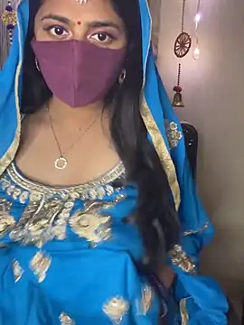 Dishasarmaa05 online show from November 2025 03:25:02 PM