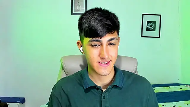 babymaik online show from December 2025 07:22:01 PM