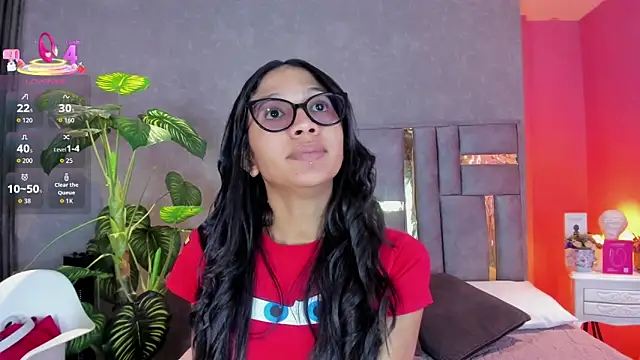 Tyla Ks online show from April 2026 07:22:01 PM