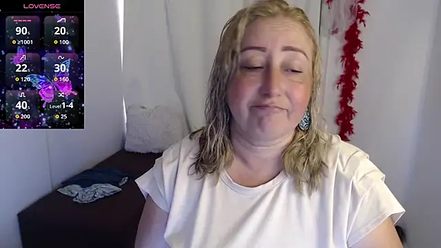 Mature 2025 online show from January 2026 03:27:01 PM