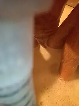 Snapshot of GrindingOvermuch chatting on October 2025 12:33:01 AM GrindingOvermuch online show from October 2025 12:33:01 AM