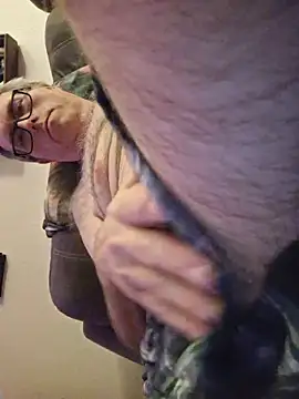 Smallone327 online show from December 2025 04:41:01 AM