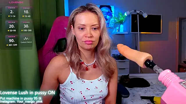 Snapshot of Margony chatting on November 2025 03:54:01 AM Margony online show from November 2025 03:54:01 AM