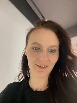 Snapshot of NatalyRose_ chatting on November 2025 04:38:02 PM NatalyRose online show from November 2025 04:38:02 PM