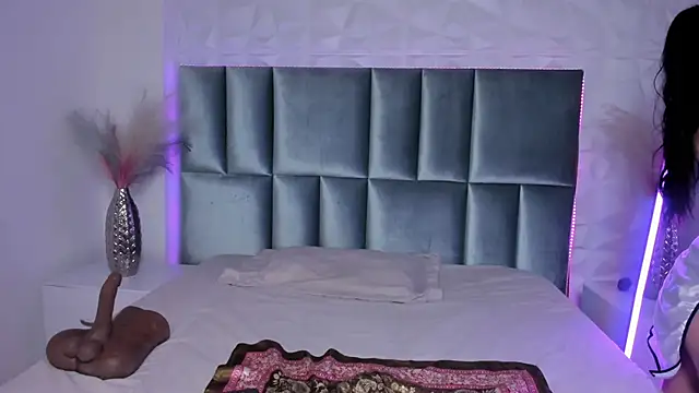 Snapshot of Selene_bennet chatting on November 2025 03:50:01 AM Selene bennet online show from November 2025 03:50:01 AM