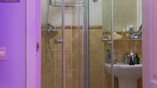 Snapshot of Diana_West chatting on February 2025 02:52:01 PM Diana West online show from February 2025 02:52:01 PM