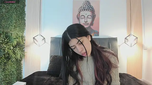 Cassie bloom online show from December 2025 08:02:02 PM