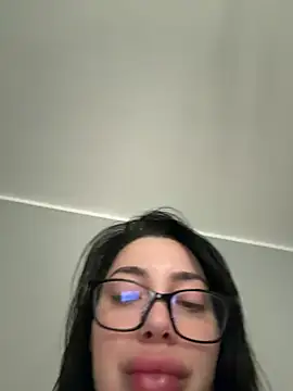 Mia Splash online show from February 2026 08:44:02 AM