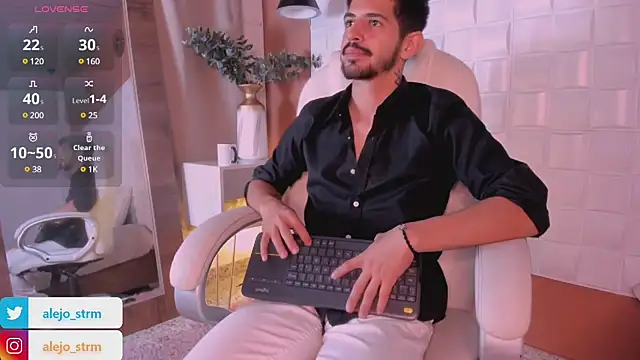 AlejandroStormm online show from March 2025 11:23:01 PM