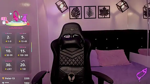 Anniie  Evans online show from October 2025 03:19:01 PM