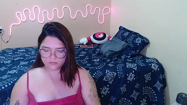 GoddessChaar online show from December 2025 10:02:01 AM