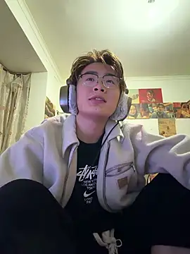 Anson0722 online show from April 2026 03:31:01 PM